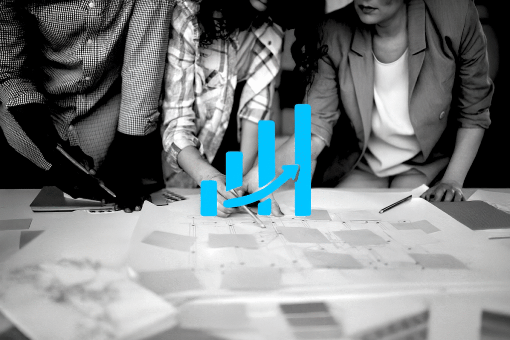 Team che pianifica un evento con post-it