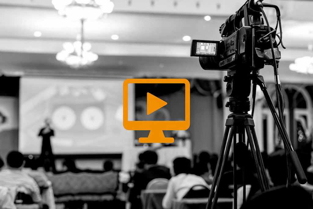 Regia video multicamera con mixer e monitor attivi